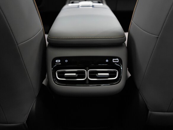 2026 Changan Qiyuan A06 28.39 kWh, белый, 2822000 рублей - вид 22