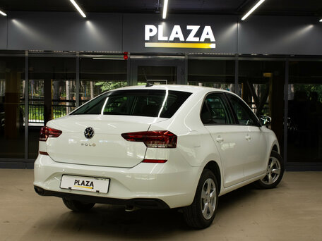 2020 Volkswagen Polo VI, белый, 1690000 рублей, вид 4