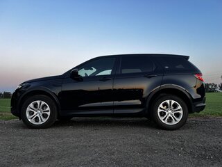 2020 Land Rover Discovery Sport I Рестайлинг, чёрный, 3850000 рублей, вид 3