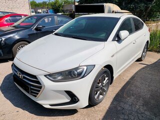 2016 Hyundai Elantra VI (AD), белый, 720000 рублей, вид 1