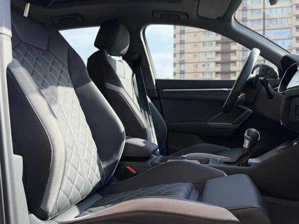 2026 Audi Q3 35 TFSI II (F3), серый, 3800000 рублей - вид 7