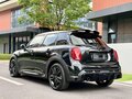 2023 Mini Hatch Cooper III (F55/F56) Рестайлинг 2, чёрный, 2240000 рублей - вид 4