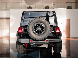 2026 Jeep Wrangler IV (JL) Рестайлинг, чёрный, 9280000 рублей, вид 4