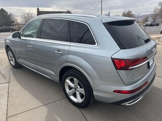 2024 Audi Q7 45 TFSI II (4M) Рестайлинг, серый, 7059424 рублей, вид 5