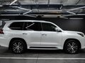 2016 Lexus LX 570 III Рестайлинг 2, белый, 7850000 рублей - вид 9