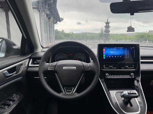 2022 Haval M6 Plus II, белый - вид 10