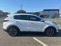 2018 Kia Sportage IV Рестайлинг, белый, 2550000 рублей - вид 4