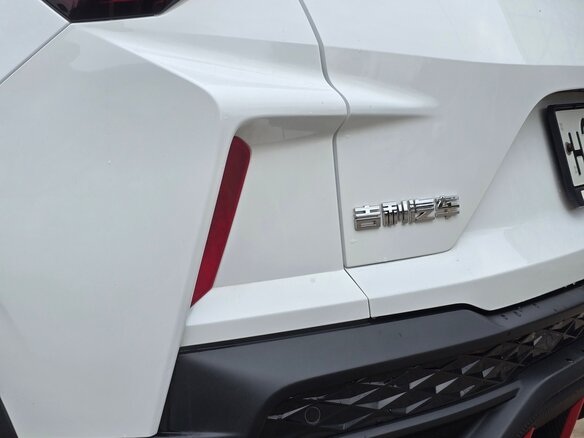2022 Geely Binyue Cool, белый - вид 15
