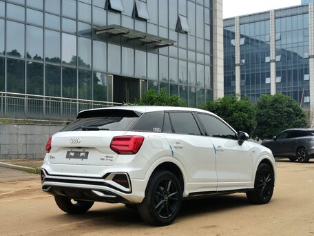 2021 Audi Q2 L 35 TFSI I Рестайлинг, белый, 2066000 рублей, вид 5