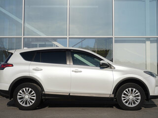 2018 Toyota RAV4 IV (XA40) Рестайлинг, белый, 2662000 рублей, вид 4