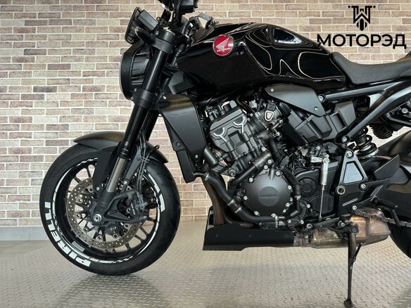 2022 Honda CB 1000R, красный, 1225000 рублей - вид 18