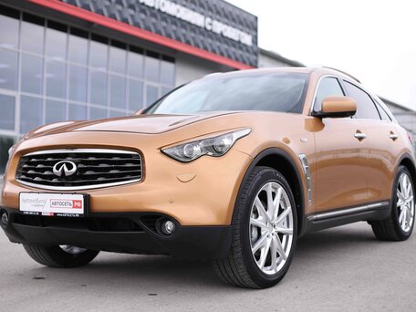 Infiniti FX II (S51)