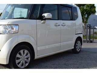2017 Honda N-BOX II, белый, 688999 рублей, вид 4