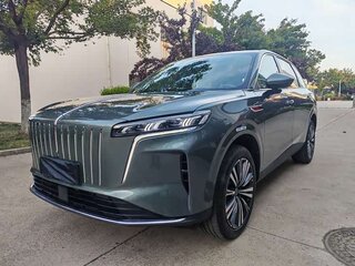 2026 Hongqi HS6 40 kWh, серебристый, 3050111 рублей, вид 3