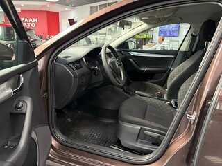 2017 Skoda Octavia III (A7) Рестайлинг, коричневый, 1650000 рублей, вид 5