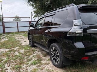 2015 Toyota Land Cruiser Prado 150 Series Рестайлинг 1, чёрный, 4000000 рублей, вид 4