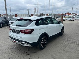 2026 Lada (ВАЗ) Vesta SW Cross I Рестайлинг (NG), белый, 2098000 рублей, вид 4