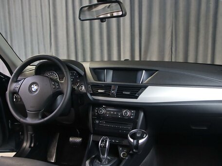2014 BMW X1 20i I (E84) Рестайлинг, чёрный, 1299000 рублей, вид 5