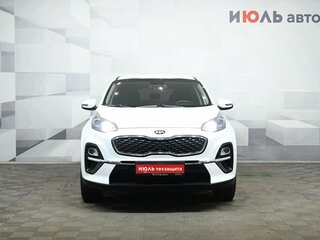 2019 Kia Sportage IV Рестайлинг, белый, 2350000 рублей, вид 2