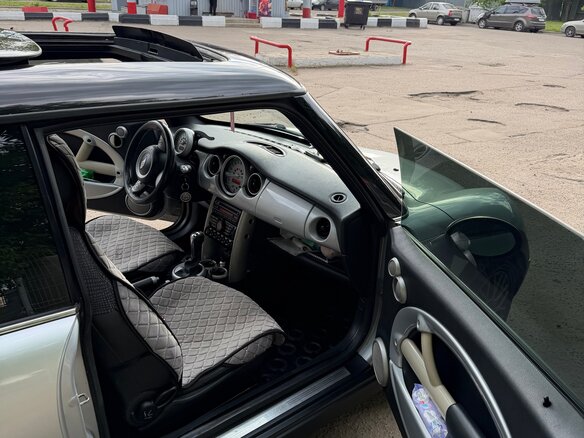 2002 Mini Hatch Cooper I (R50), серый, 600000 рублей - вид 8