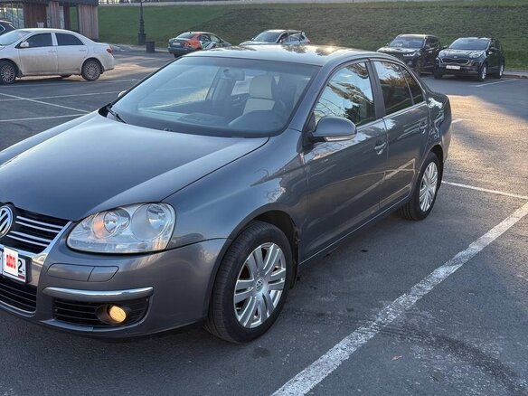 2008 Volkswagen Jetta V, серый, 439000 рублей