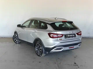 2023 Lada (ВАЗ) Vesta SW Cross I Рестайлинг (NG), серебристый, 1120000 рублей, вид 4