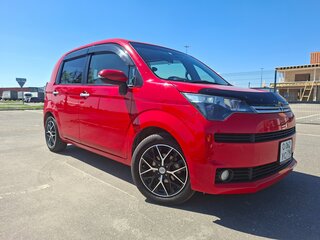 2019 Toyota Spade, красный, 1250000 рублей, вид 3