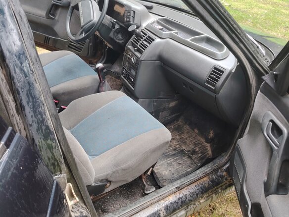 2006 Lada (ВАЗ) 2110, серебристый, 75000 рублей - вид 5