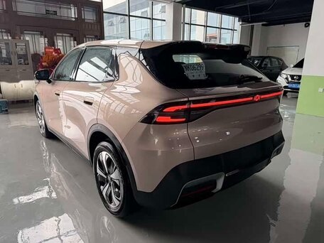 2026 Changan Qiyuan Q05 51.9 kWh II, фиолетовый, 2370000 рублей, вид 4