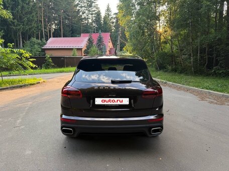 2016 Porsche Cayenne Diesel II Рестайлинг (958), коричневый, 3250000 рублей, вид 5