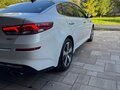 2018 Kia Optima IV Рестайлинг, белый, 2150000 рублей - вид 1