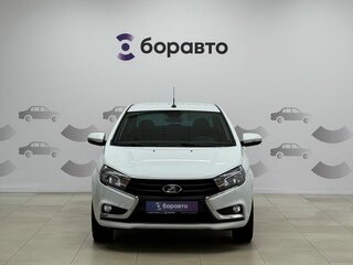 2021 Lada (ВАЗ) Vesta I, белый, 1080000 рублей, вид 2