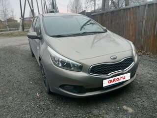 2014 Kia Ceed II, серебристый, 900000 рублей, вид 1