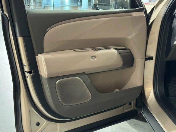 2026 Li Auto (Lixiang) L9 II, бежевый, 13500000 рублей - вид 24