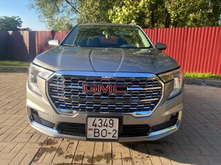 2024 GMC Terrain II Рестайлинг, серый, 2400000 рублей, вид 1
