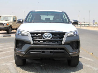 2023 Toyota Fortuner II Рестайлинг, серый, 5250000 рублей, вид 2