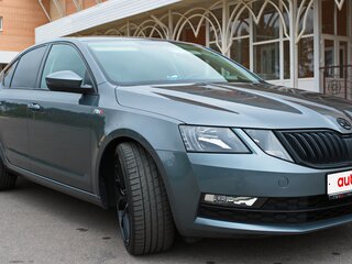 2018 Skoda Octavia III (A7) Рестайлинг, серый, 2750000 рублей, вид 5