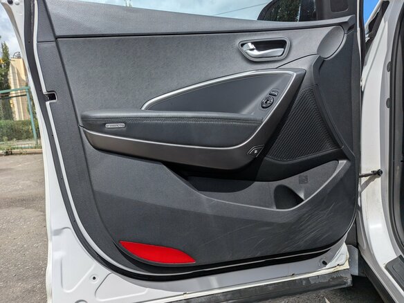 2017 Hyundai Santa Fe III Рестайлинг, белый, 1990000 рублей - вид 15