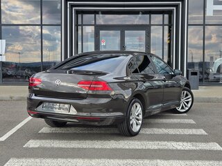 2016 Volkswagen Passat B8, коричневый, 1832000 рублей, вид 4