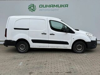 2011 Peugeot Partner II, белый, 390000 рублей, вид 4