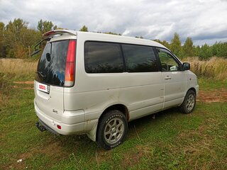 1998 Toyota Town Ace Noah III, белый, 650000 рублей, вид 5