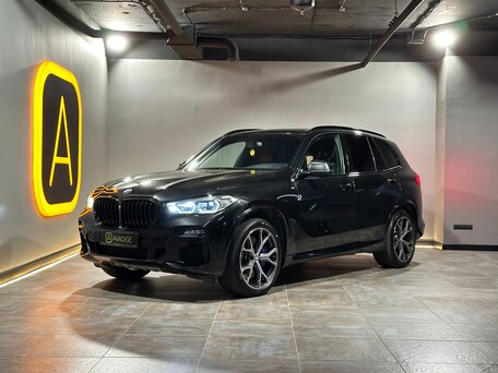 2020 BMW X5 30d IV (G05/G18), чёрный, вид 1