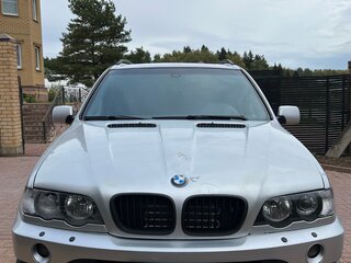 2001 BMW X5 4.4i I (E53), серебристый, 750000 рублей, вид 1