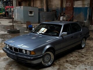 1992 BMW 7 серии 735i II (E32), серый, 1240000 рублей, вид 1