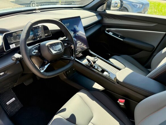 2026 Geely Cityray, голубой, 3344990 рублей - вид 8