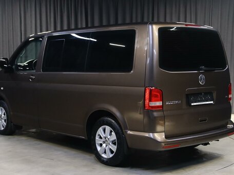 2012 Volkswagen Multivan T5 Рестайлинг, коричневый, 1899000 рублей, вид 4
