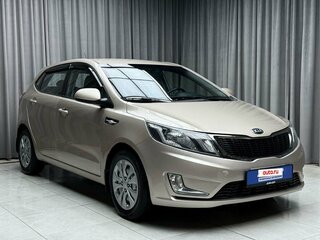 2014 Kia Rio 5-speed III, бежевый, 1049000 рублей, вид 1