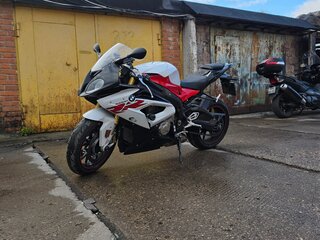 2017 BMW S 1000 RR, белый, 1650000 рублей, вид 4