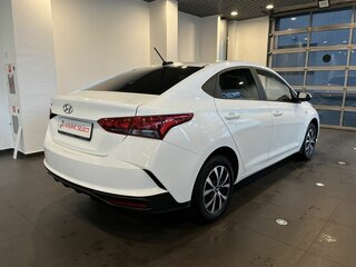 2020 Hyundai Solaris II Рестайлинг, белый, 1320000 рублей, вид 3