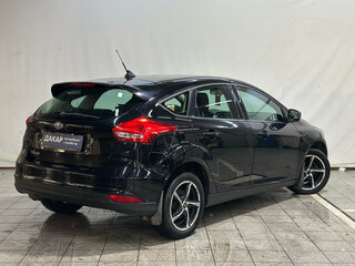 2017 Ford Focus III Рестайлинг, чёрный, 740000 рублей, вид 3